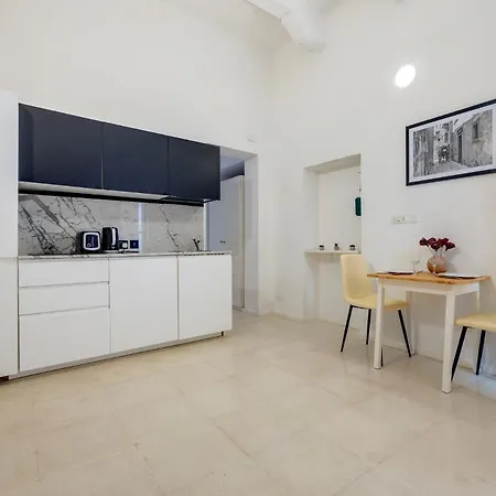 Trendy 1 Bedroom In The Heart Of Valletta