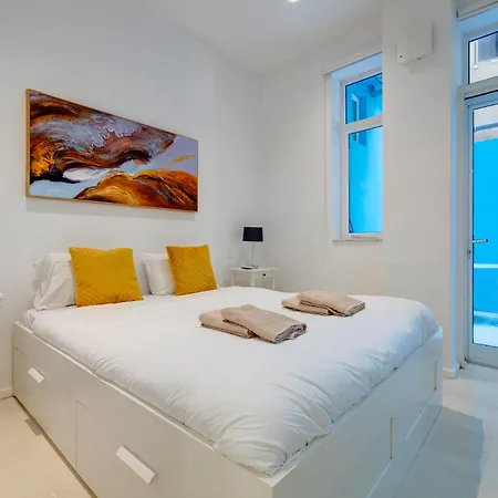 Trendy 1 Bedroom In The Heart Of アパート バレッタ