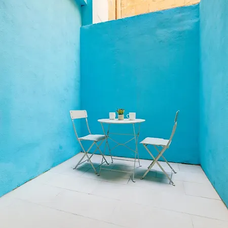 Trendy 1 Bedroom In The Heart Of *