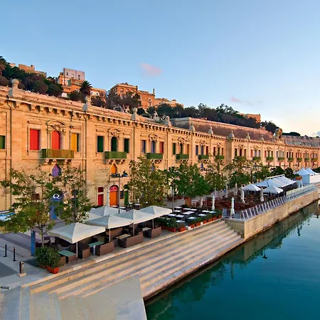 アパート Trendy 1 Bedroom In The Heart Of バレッタ